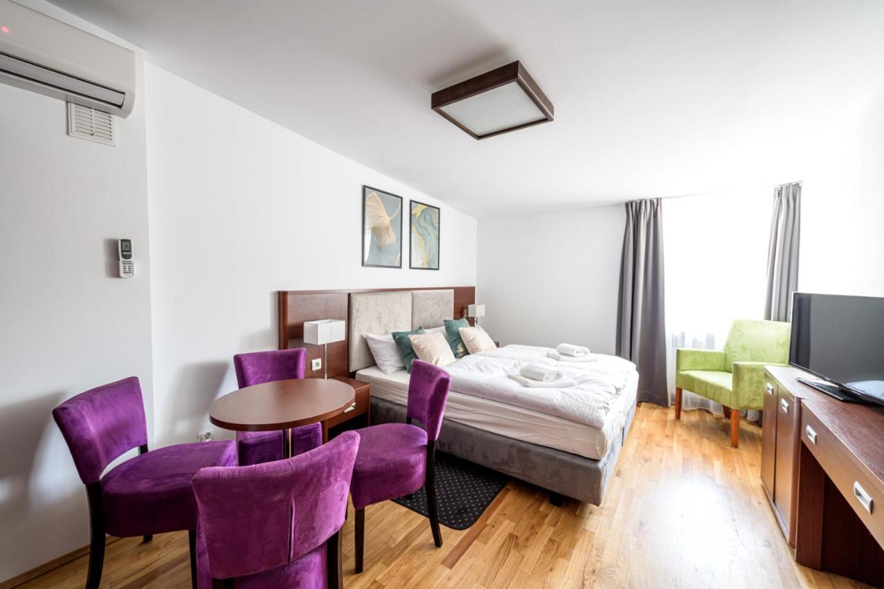 On/Set Aparthotel Krakkó Kültér fotó